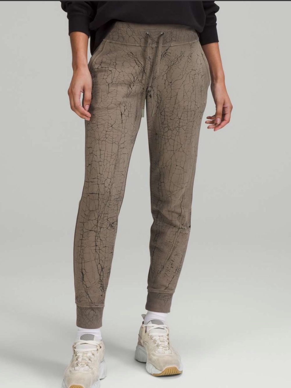 Lululemon Warm Down Jogger 7/8 Length Thread Dye Rover Black Size 2